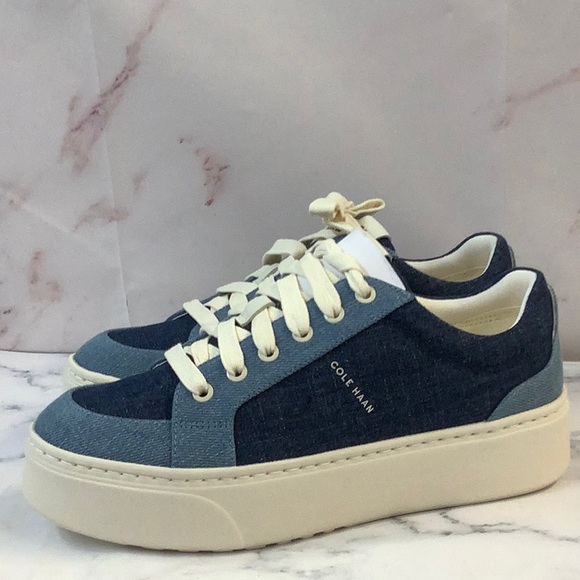 NWT Cole Haan Women's Platform Sneaker Blue and White Size 10B - Picture 1 of 7